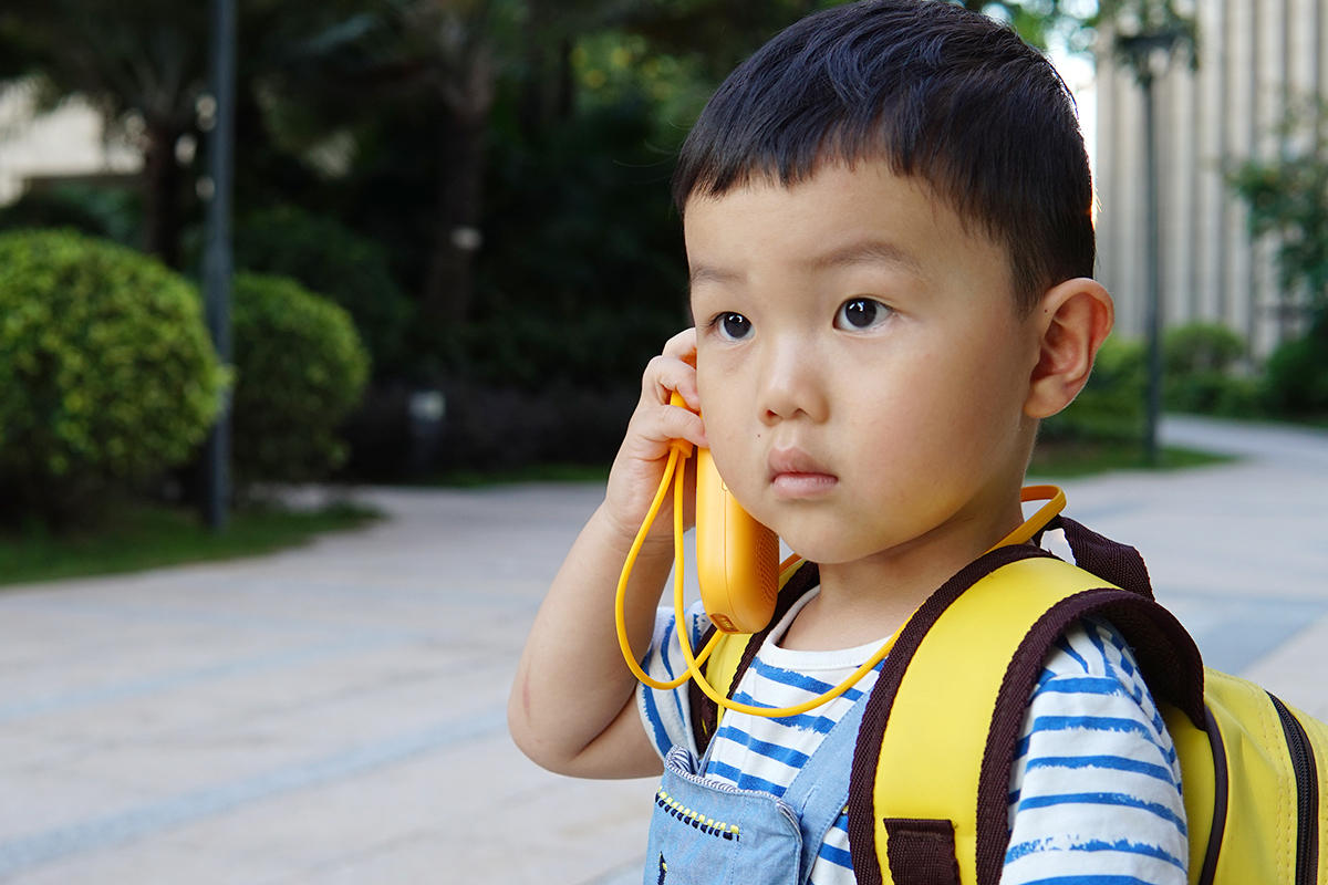 牛听听超记牛，在户外也能随时学英语