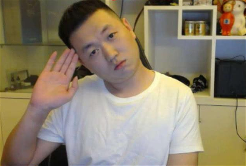 药水哥道歉求放过！向佐回应“不原谅”，向太力挺一句话药酱怂了