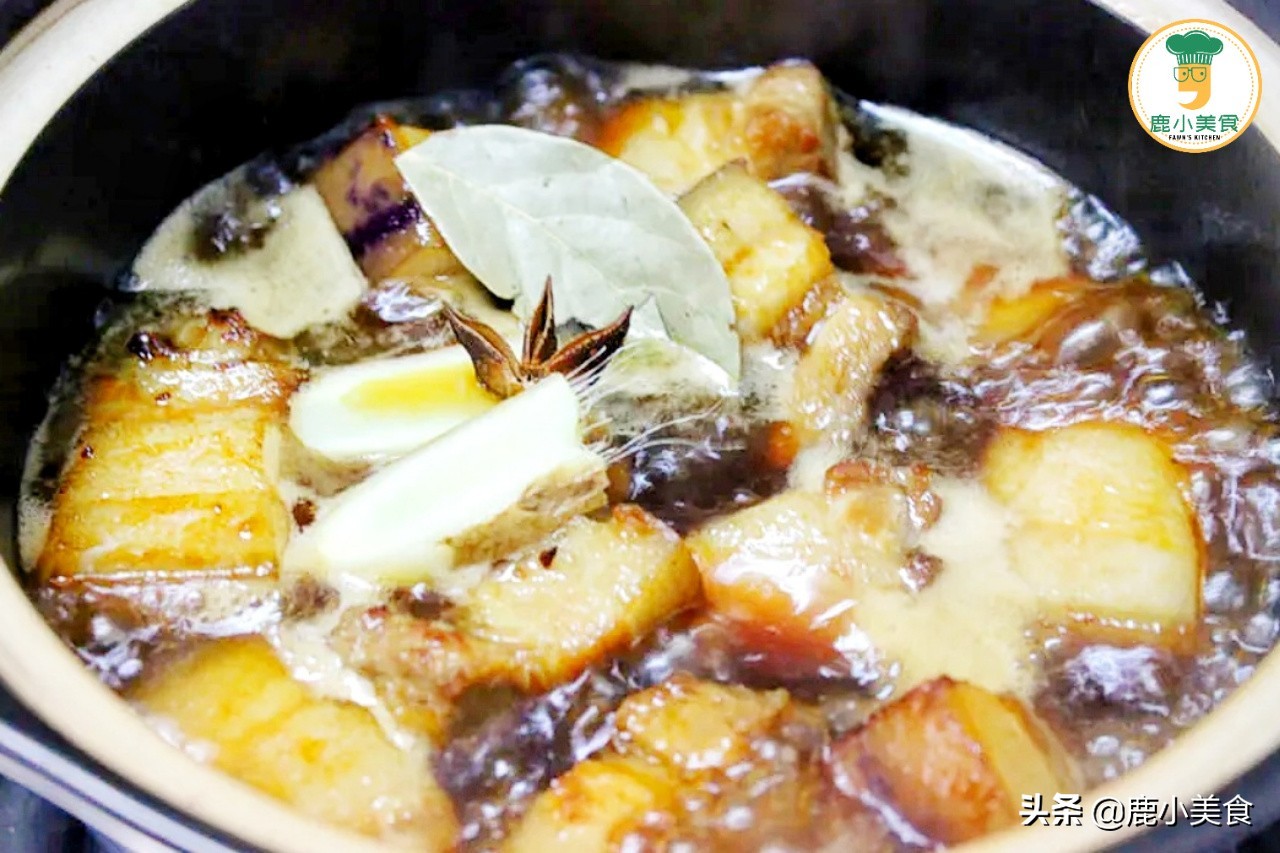 紅燒肉柴硬難嚼，只因為五花肉焯水了！ 教你3個訣竅，酥嫩不肥膩