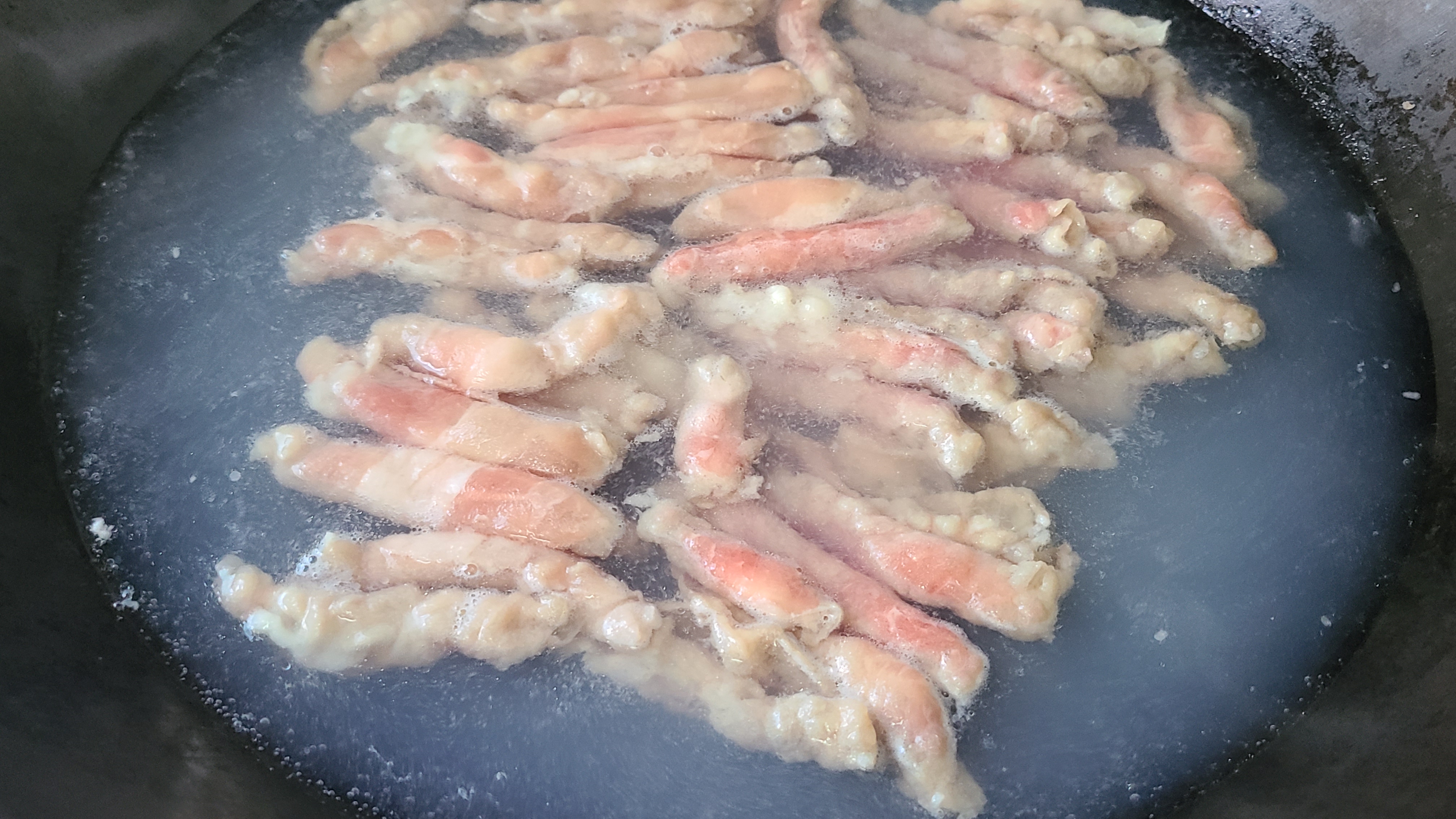 天冷就愛吃這道肥牛土豆煲，簡單美味的家常菜，太香了