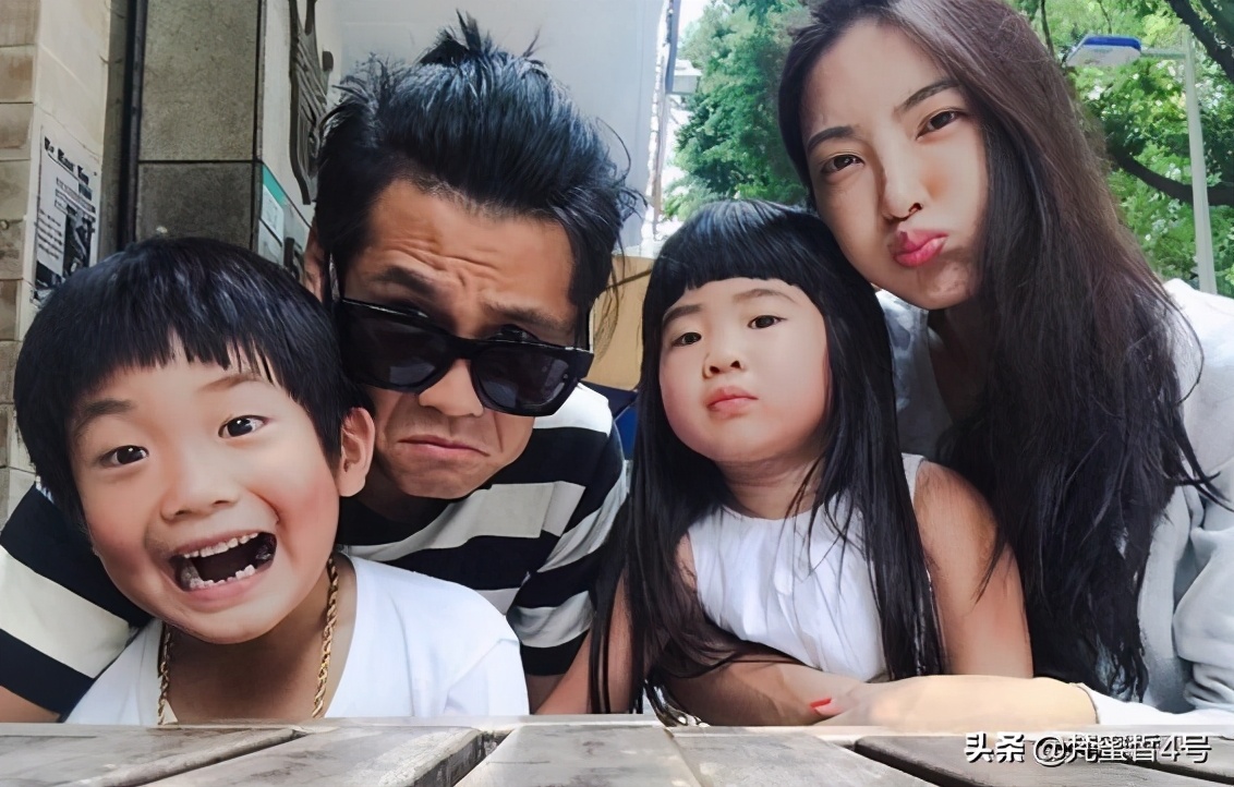 曹格曬與女兒合照，10歲只比爸爸矮一個頭，妻子疑整容模樣大變