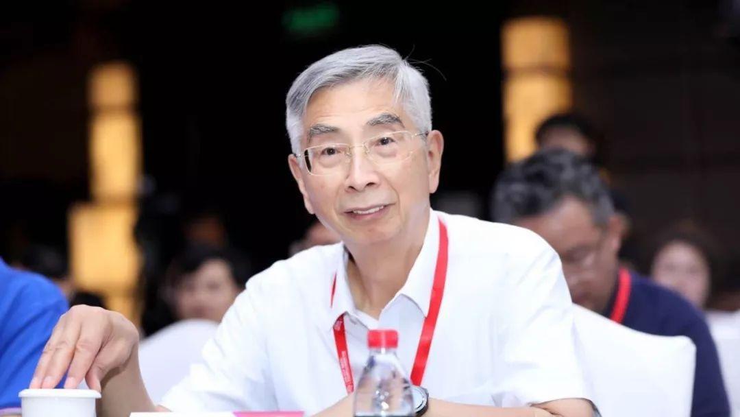 中国院士公开发声！国产操作系统即将自主，美巨头只能接受现实