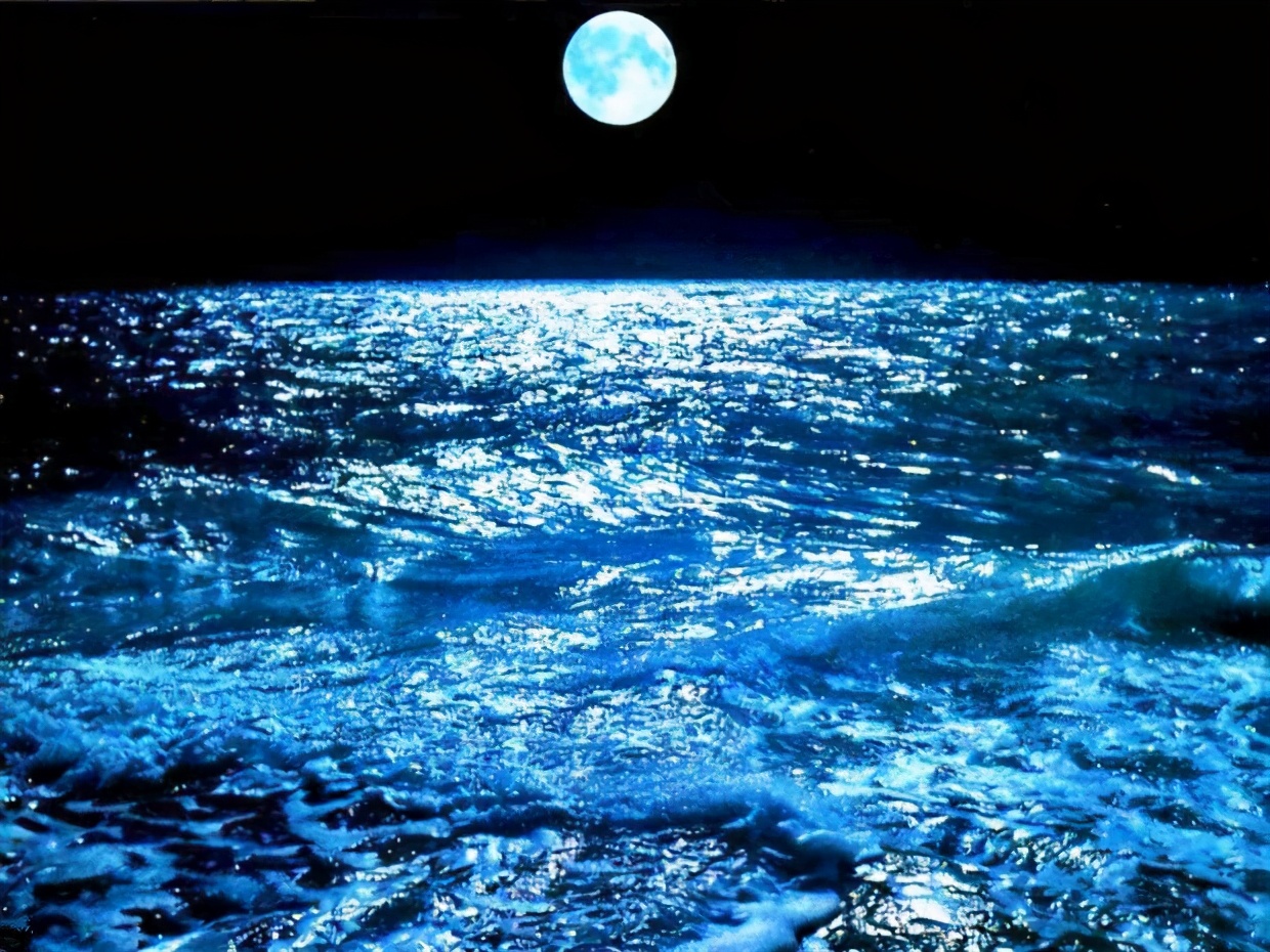 “蓝月亮”蓝吗？历史上真正的蓝月亮，你真就不敢看