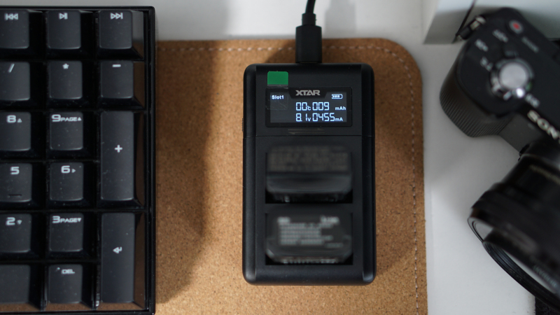 XTAR VN2单反相机电池充电器，为你的拍摄提供持久电量