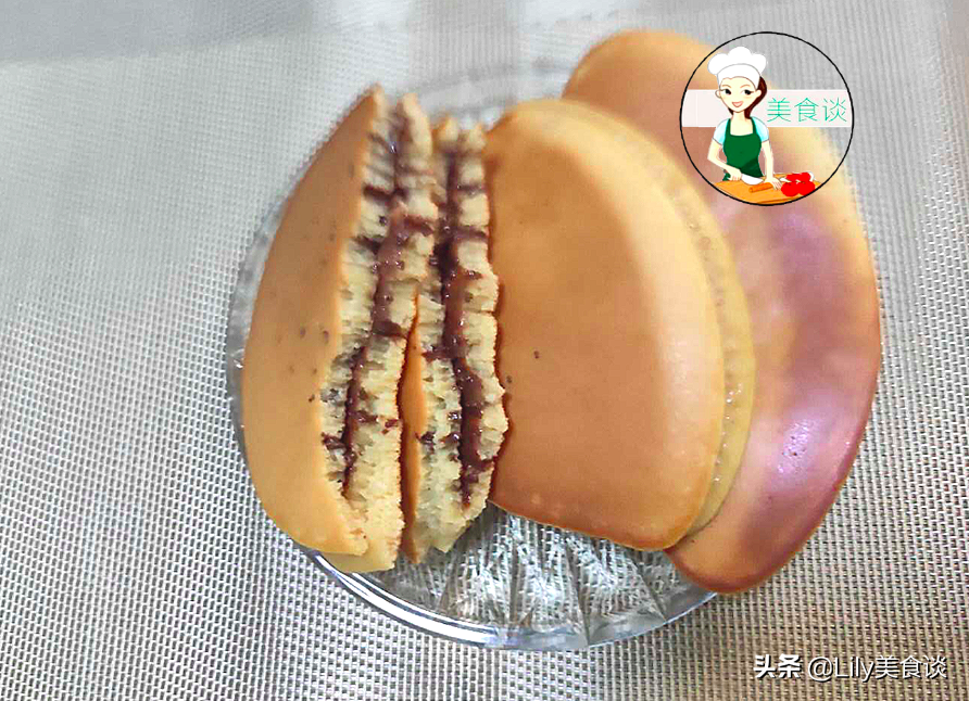 早餐儿子就认这饼，不用烤箱，平底锅一烙就好，隔三差五点名要吃