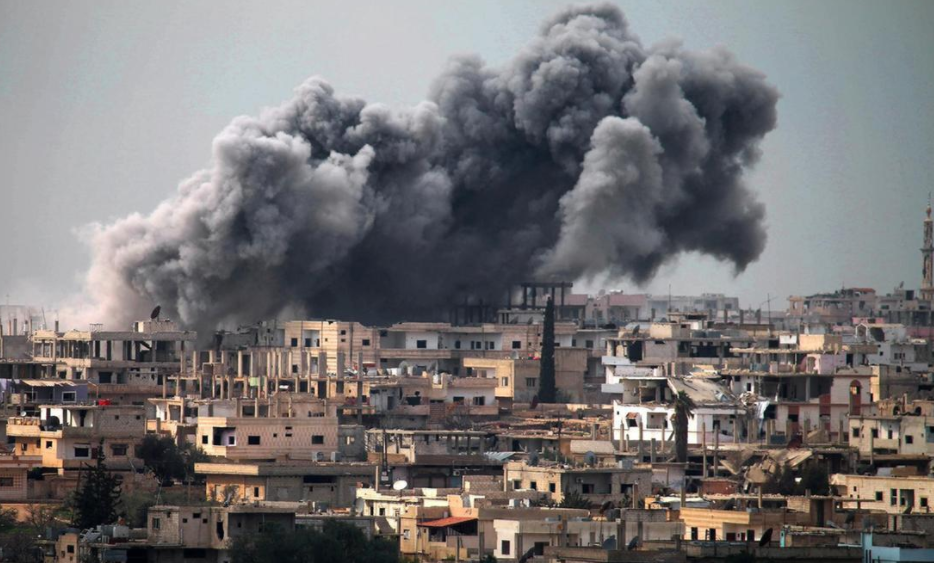 俄军动手了！多架战机空袭土联军基地，库尔德