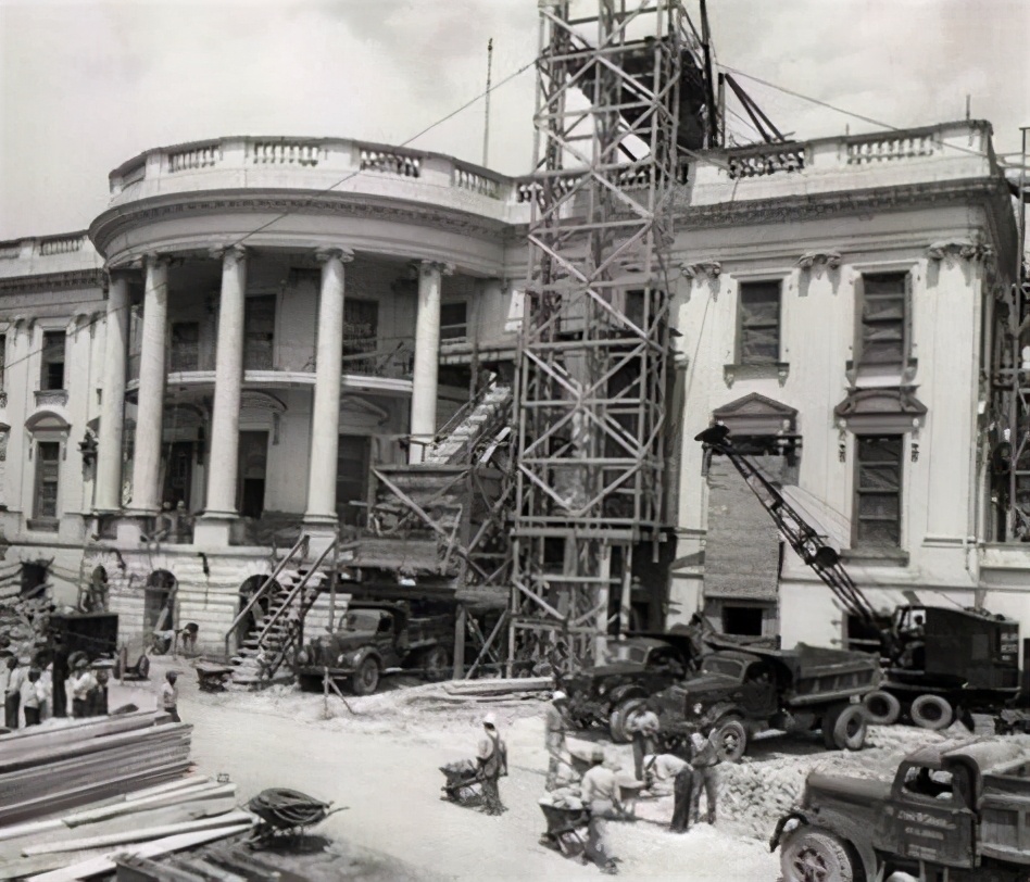 The White House 132 sixstory houses built by slaves with secret and