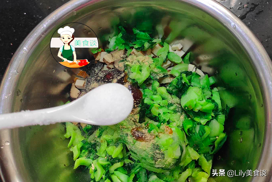 These vegetables are used as fillings together, the steamed buns are very fragrant, and they are delicious without meat, simple and nutritious
