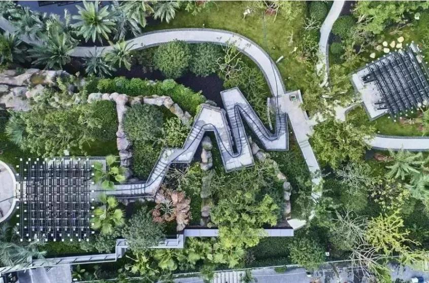 “我怎么有钱呢？”郑爽三套豪宅价值2亿+，能放