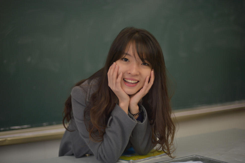 涨薪、寒暑假、周末双休、法定节假！网友：教