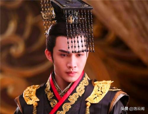 秦始皇为何能灭掉六国，一统中原？专家：他们有当年不该有的武器