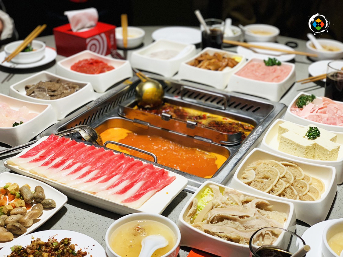 就地过年，外地人在重庆吃什么年夜饭？火锅只是基础，花样真的多