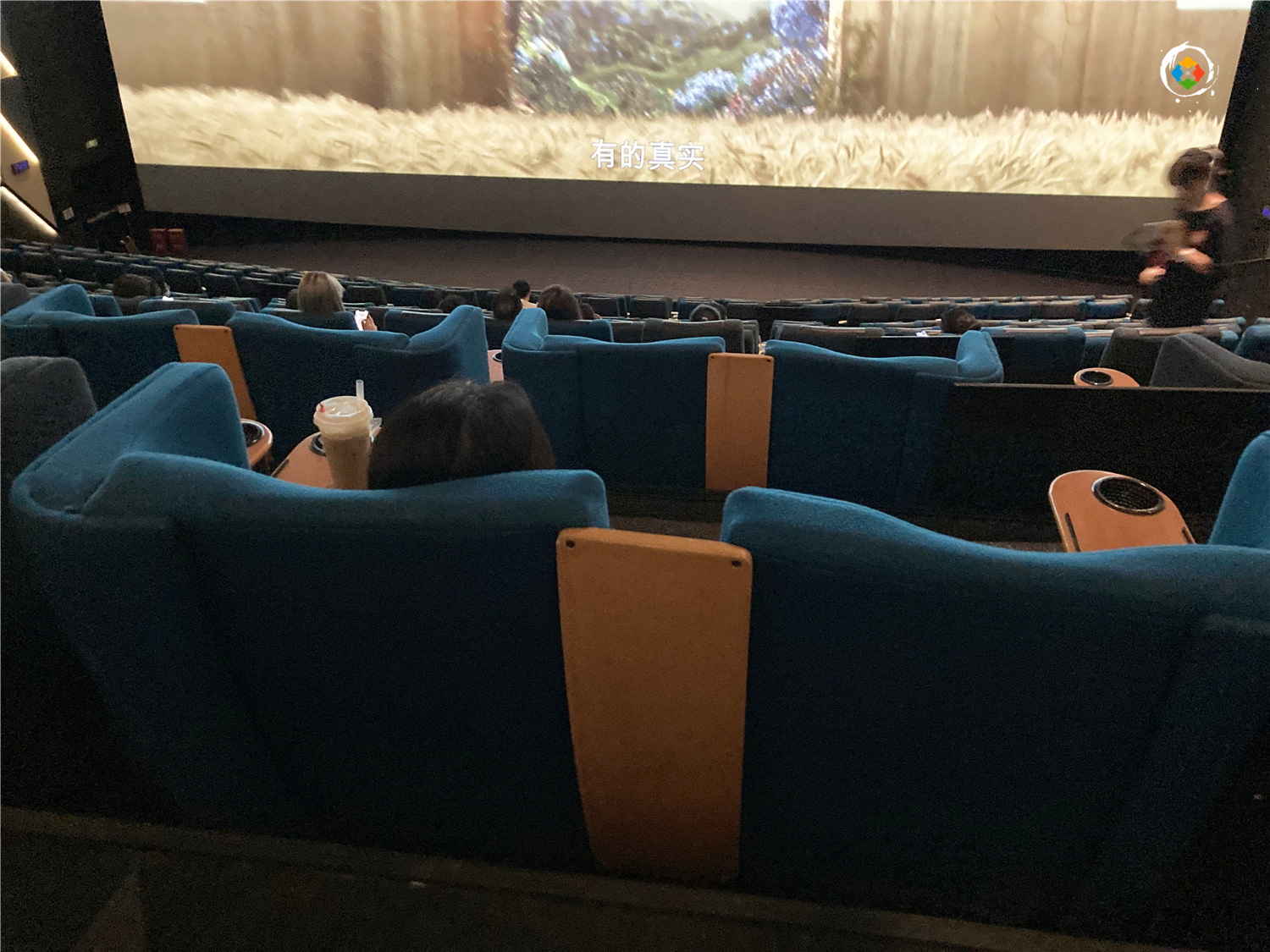 重庆春节大数据解读：电影票房新高，公共交通客运量超2100万