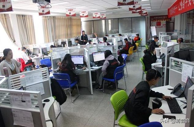 地位不保？拼多多突然宣布，淘宝措手不及，终