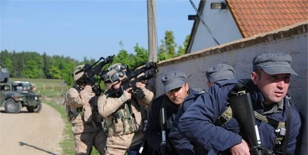 中俄不結盟勝似結盟：俄堅決支持兩岸統一，其遭圍攻則獲中方力挺