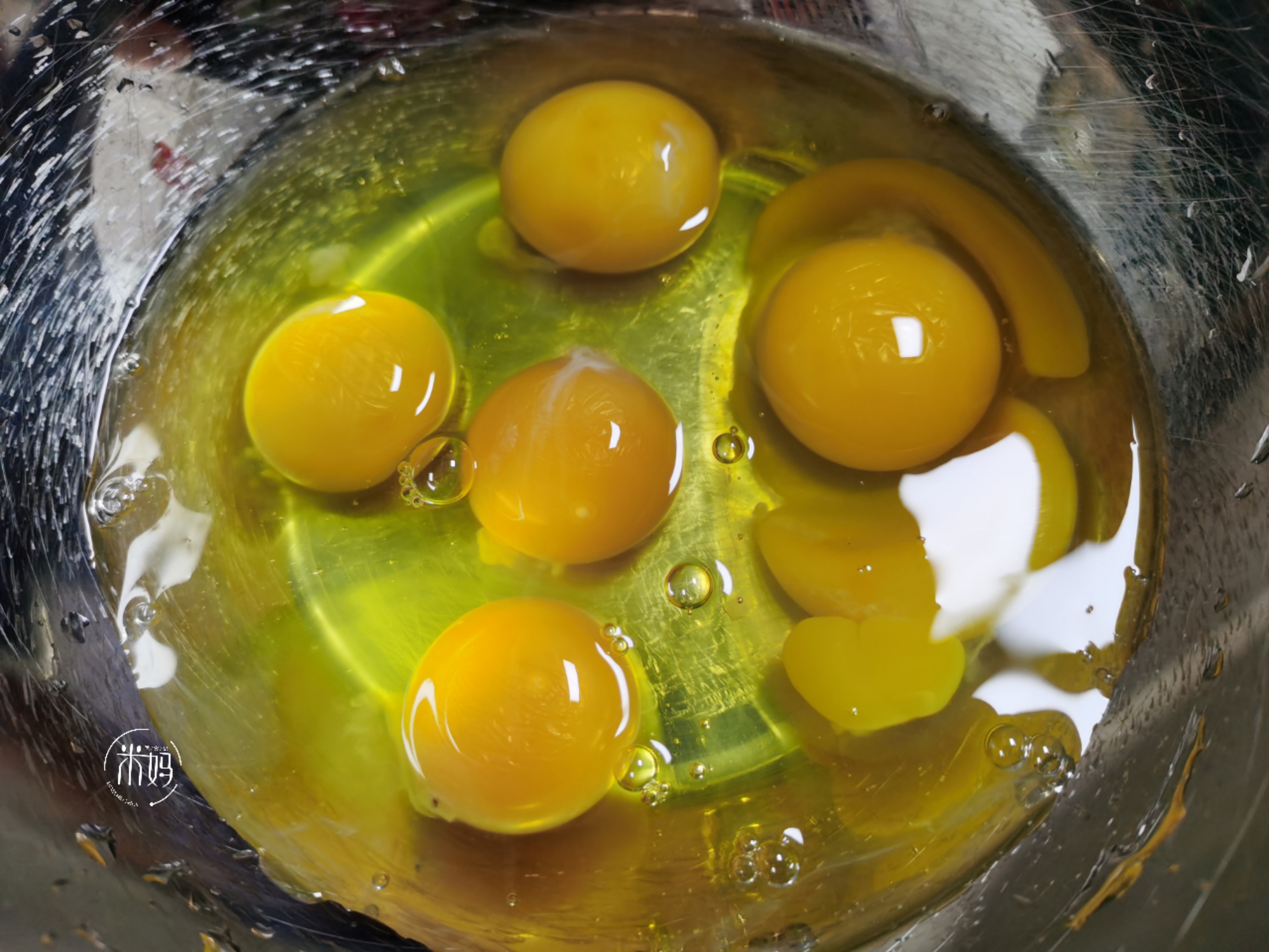 图片[4]-蒸鸡蛋羹的技巧做法步骤图 鸡蛋无气孔光滑如镜-起舞食谱网