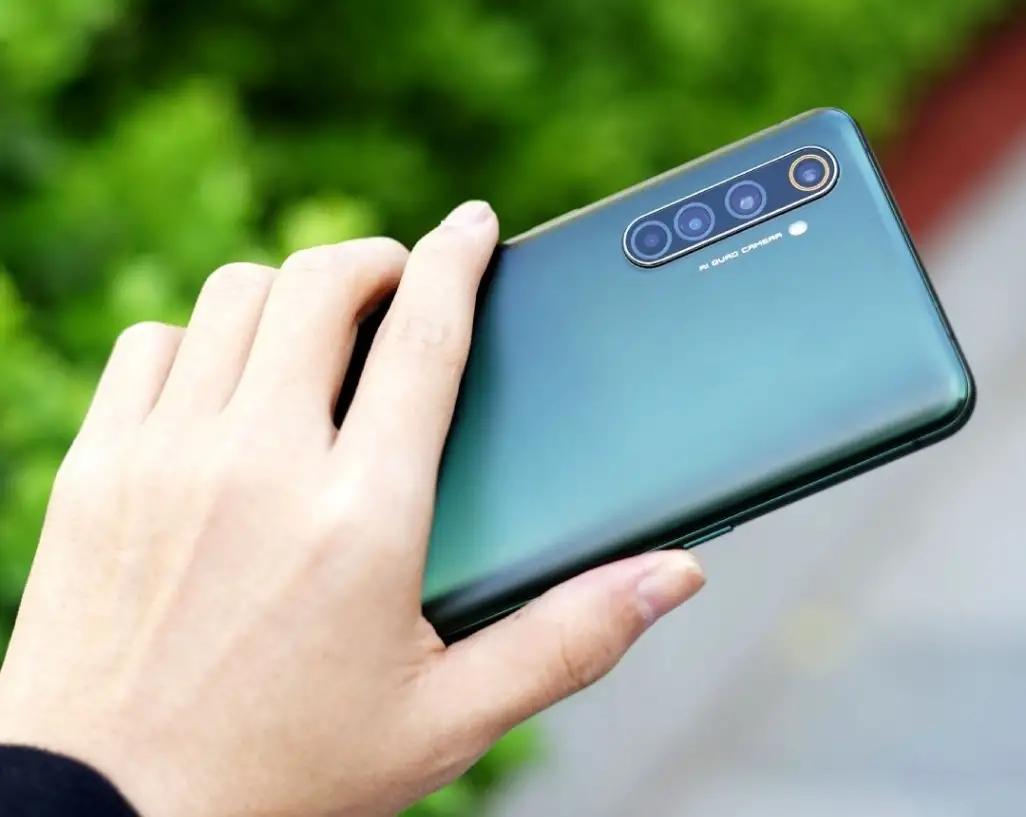 realme X50 Pro测评：配置过硬，性价比很高