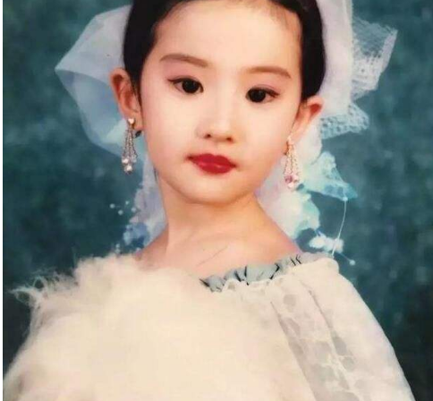 李安钦点刘亦菲出演女主角，被拒绝后，反而成全了汤唯大火