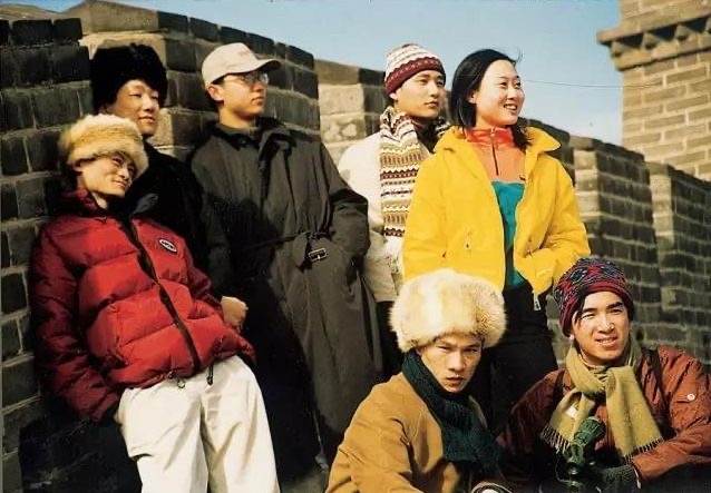 她农村出生，从月薪500元的打工妹，逆袭成阿里合伙人，凭啥？