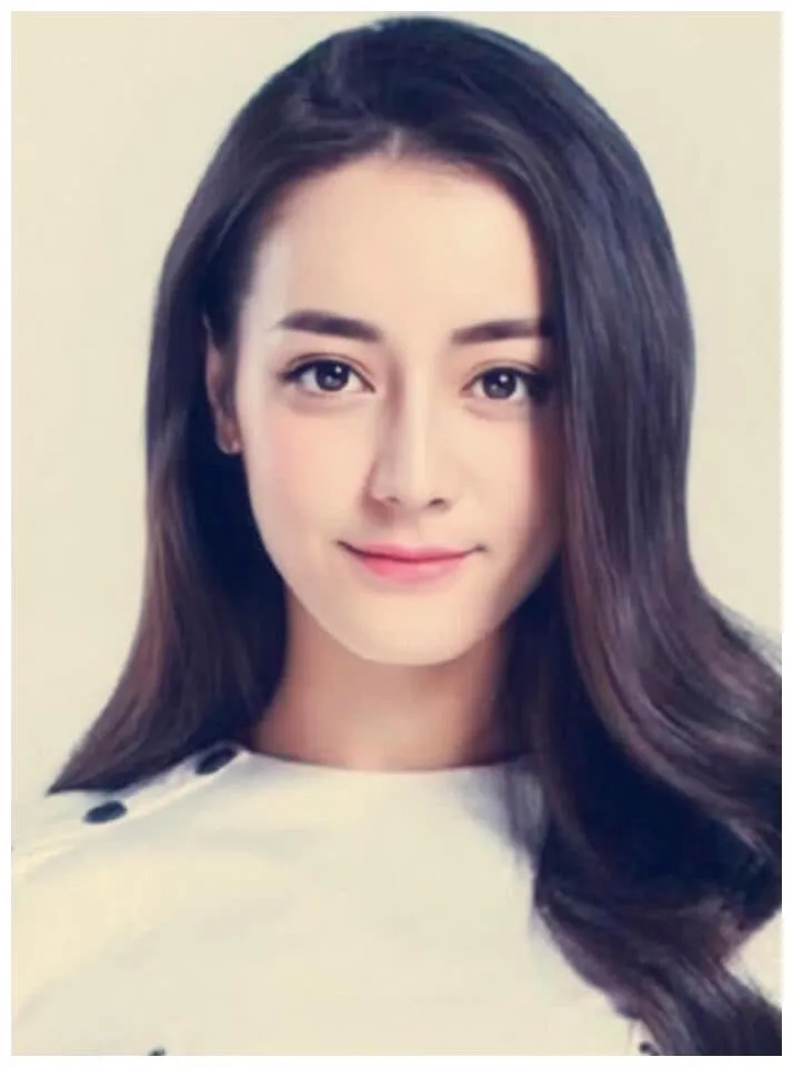 同是证件照：杨洋养眼不算啥，看到王俊凯：我