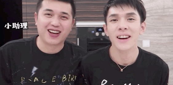 李佳琦的小助理升级付总，宣布退出直播间，功