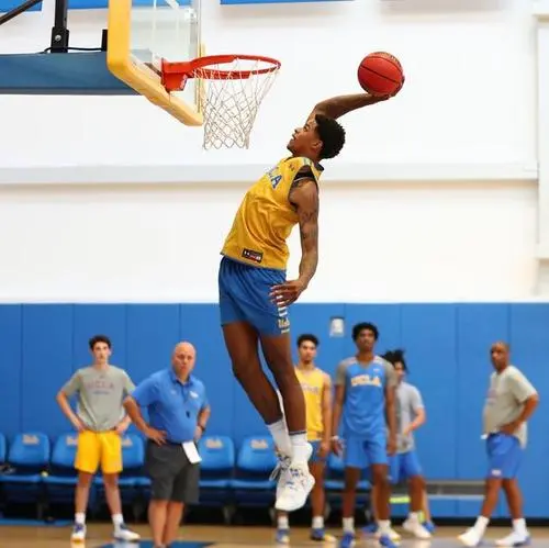 能飞善扣的奥尼尔之子，为何还没参加NBA选秀？这三点太影响他了