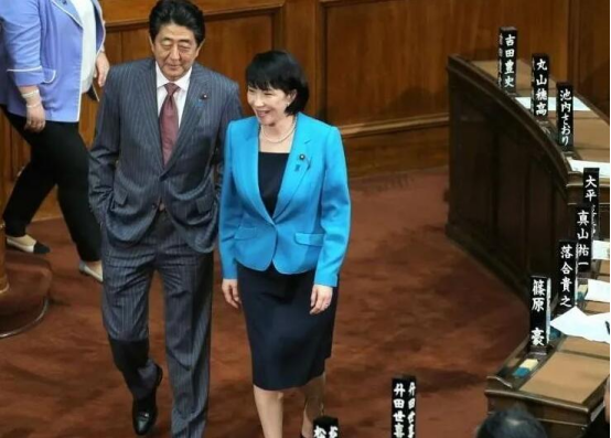 前一天還說想競選！ 為何第二天就放棄？ 菅義偉這一夜發生了什麼