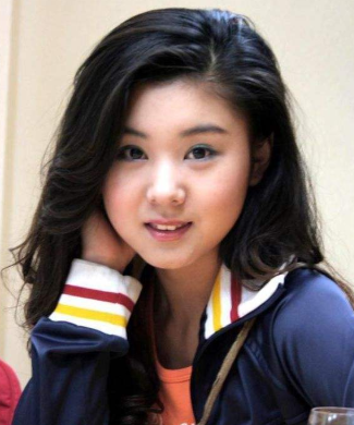相恋7年，王雷为她拒拍吻戏，李小萌的魅力让人叹服