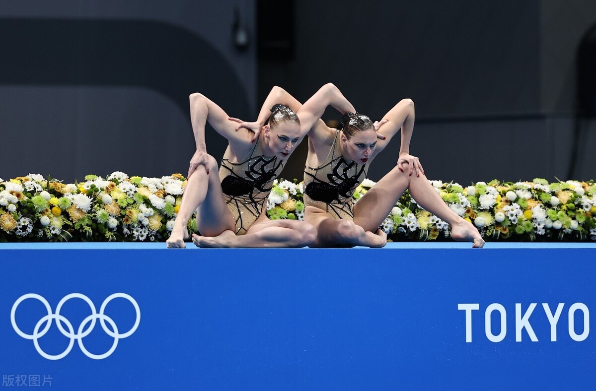 俄罗斯花游六连冠，总统普京专门道贺！31岁传奇