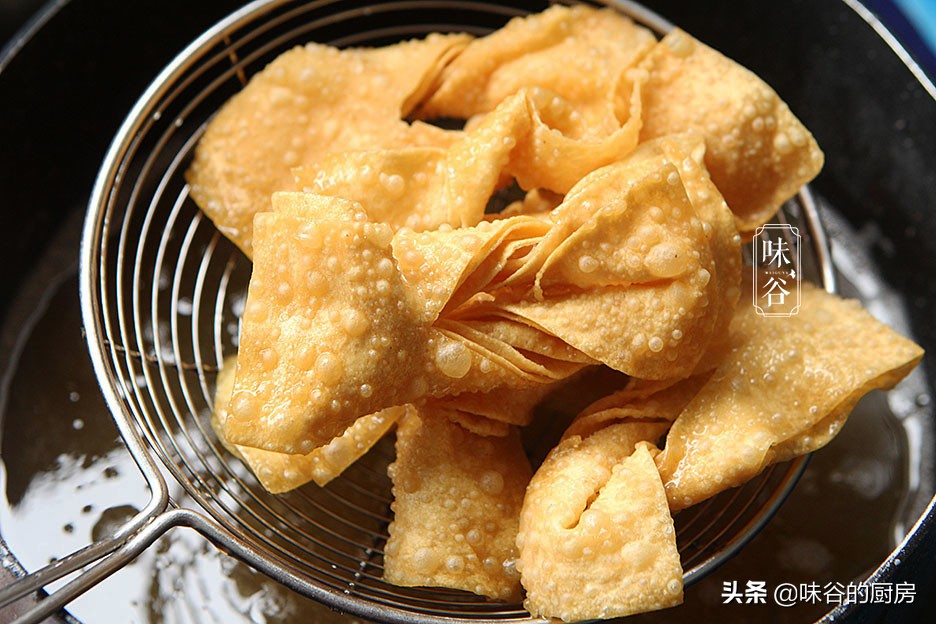 廣東特色賀年小吃，在家也能做，寓意錢包滿，香脆可口，年味十足