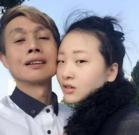 他是圈内“花心大鳄”，52岁娶 干女儿闪离，6