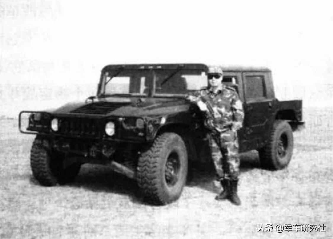 从仿制悍马到自主创新 解读中国猛士军用越野车进化史 上
