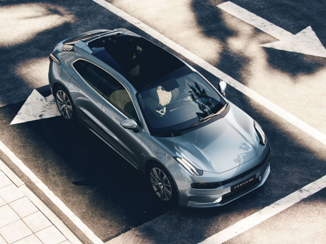 不想再说干翻特斯拉之类的，但极氪001确实有这个能力