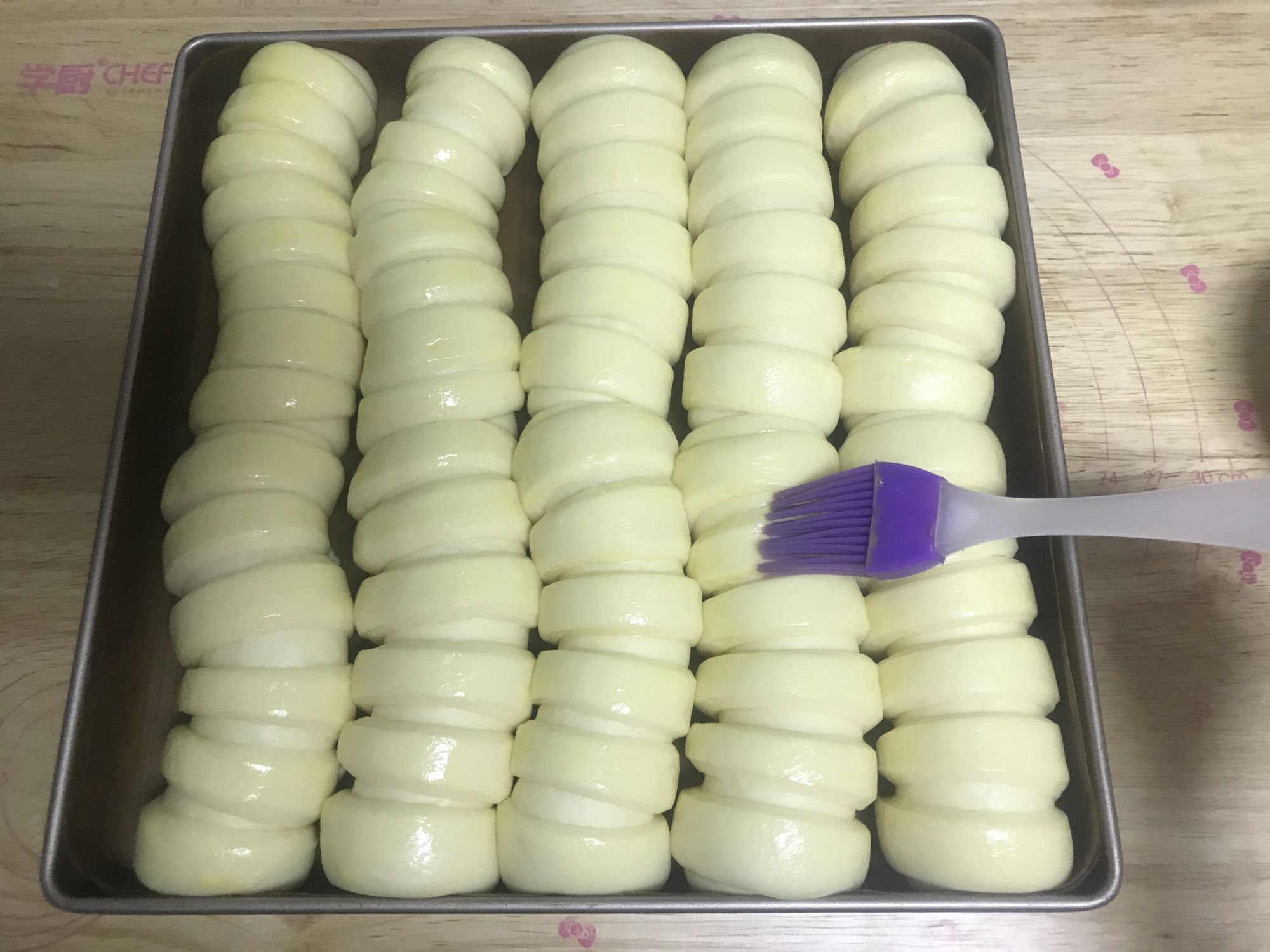 教你不用麵包粉也能做麵包，鬆軟拉絲，放3天也不硬，比買的好吃