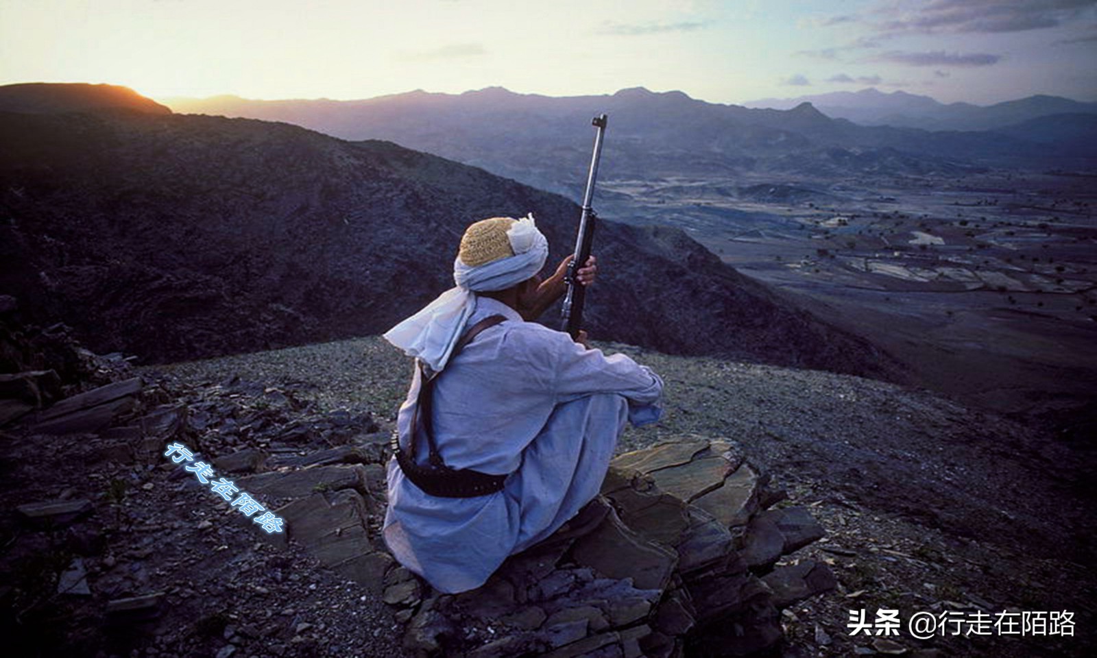 亚洲最大黑枪产地：你敢给原型我就敢仿造，导