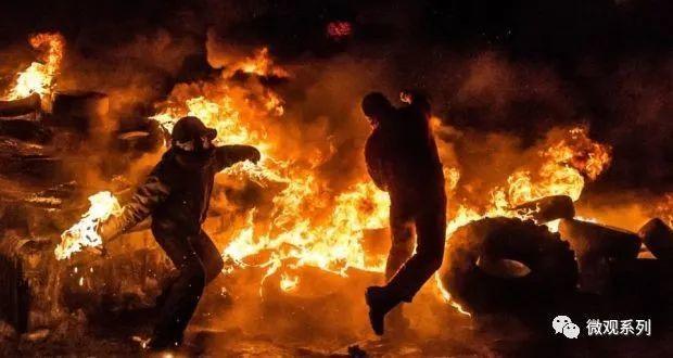 美国，同僚们逐一背叛，后院之火如何熄？