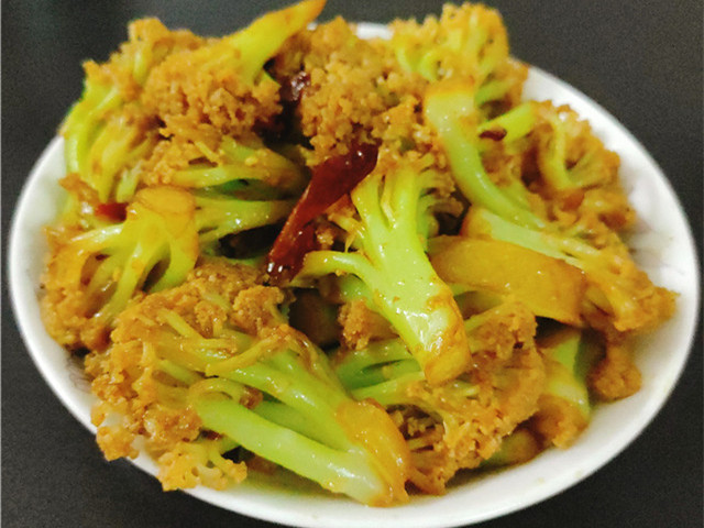 图片[8]-素版干锅菜花的正确做法 香辣脆爽 好吃下饭 关键做法还简单-起舞食谱网