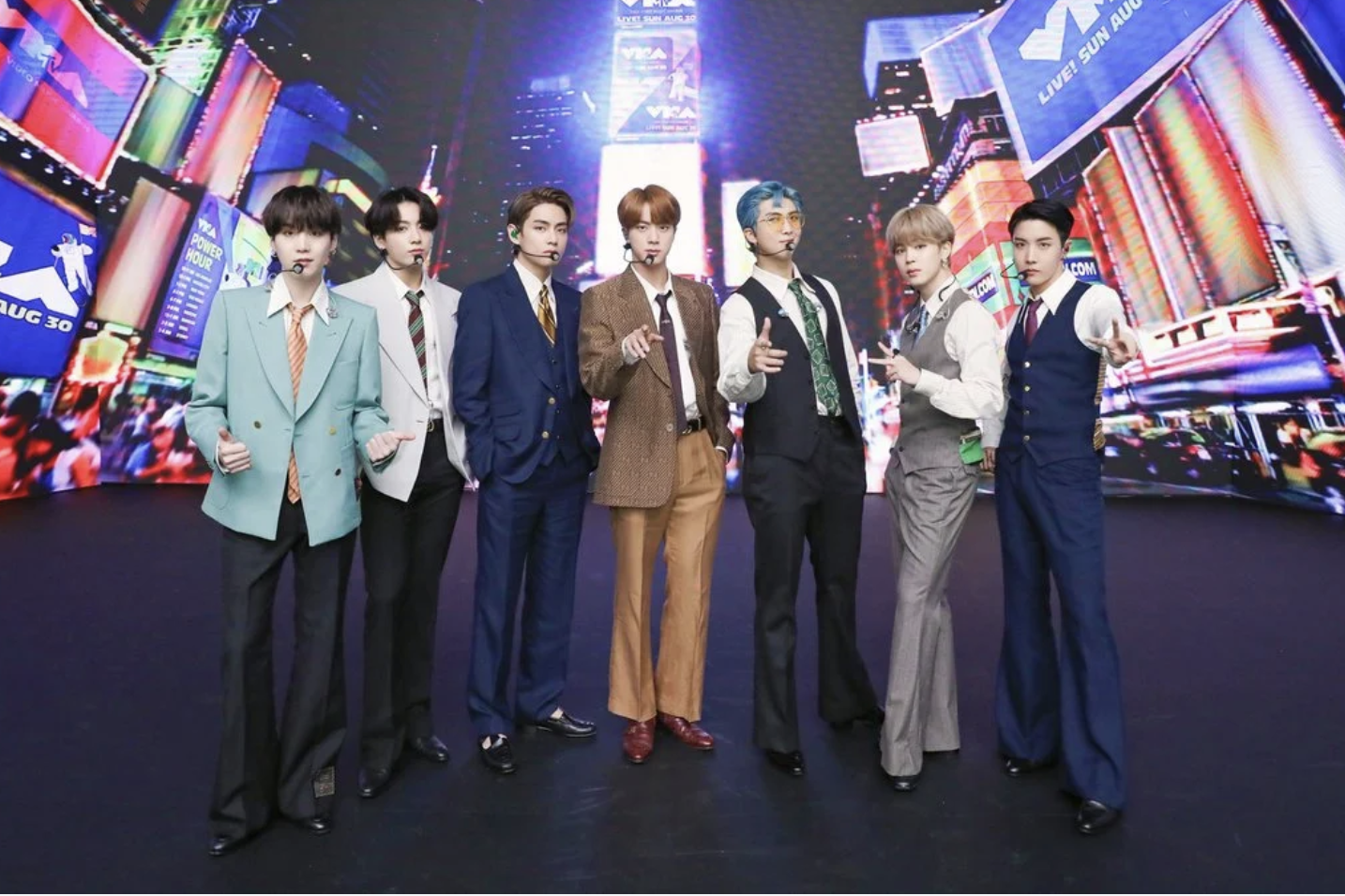 韩国正在修订bts等kpop偶像服兵役制度粉丝疾呼搞快点 娱乐 蛋蛋赞