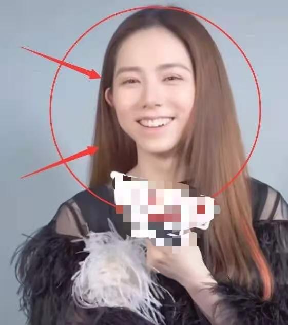 变样|邓紫棋淡妆大变样网友直呼认不出 网友：听声音才能认出来