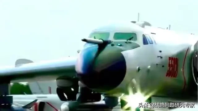 浅析国产最新型轰-6N