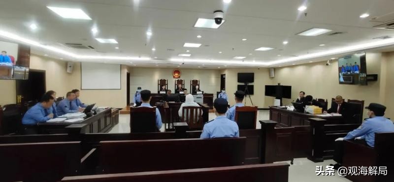 “大肆卖官鬻爵”的市委原书记受审 其搭档曾被指“五毒俱全”