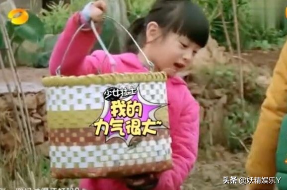 田亮你完了！森碟都和你一样高了，网友：复制粘贴的一家人