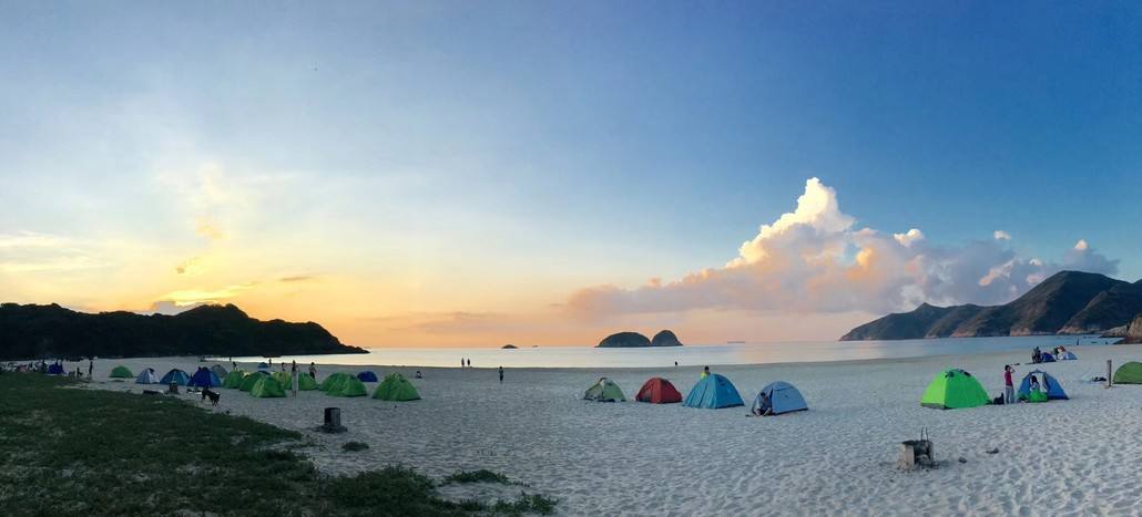 不能出门也想去看看世界，这本书带你领略500条