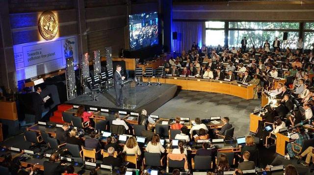 �й����������������Ӧ��ս�Է�����ʽ��ʼ����������ѹ������