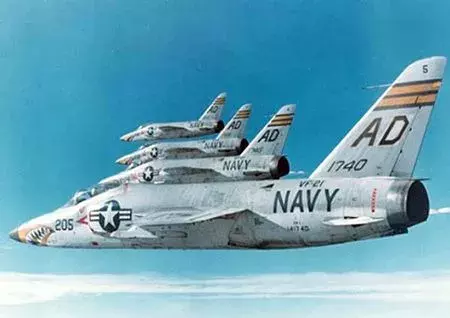 荷兰F-16战机被自己的炮弹击中,上演“我打我自己” | 趣闻-第5张图片-大千世界 荷兰F-16战机被自己的炮弹击中,上演“我打我自己” | 趣闻-第5张图片-大千世界