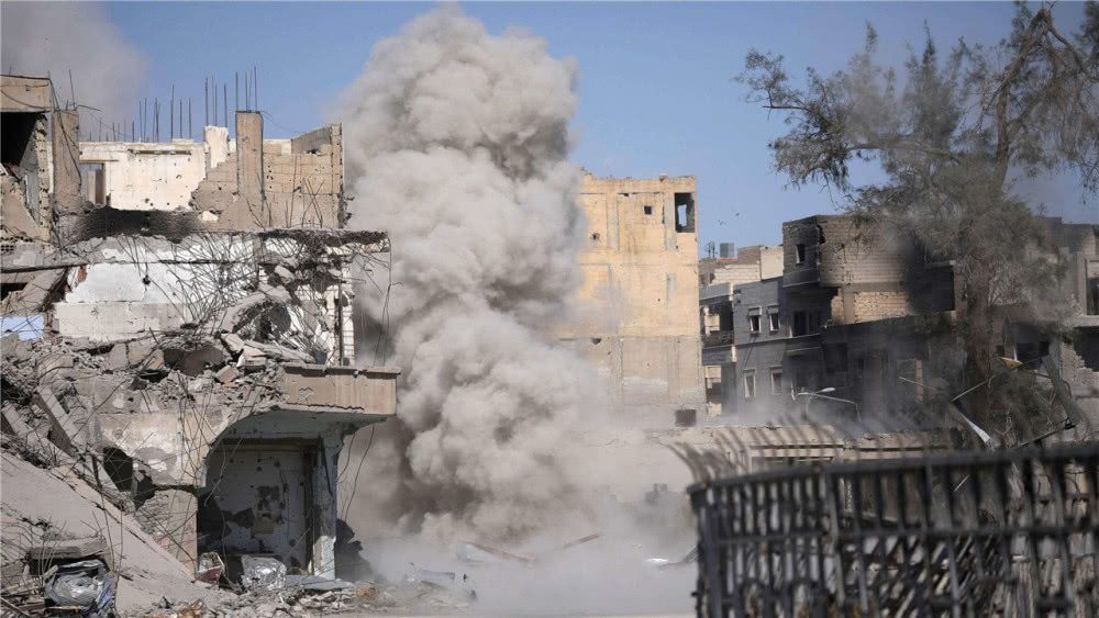 空袭模式开启，俄美再起争端！表面是支援，实