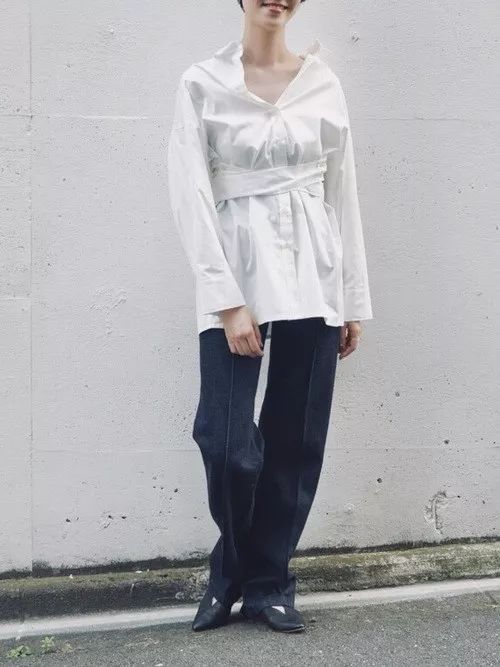 今年流行的无印良品风穿搭，清爽干净又帅气 快来学学吧！