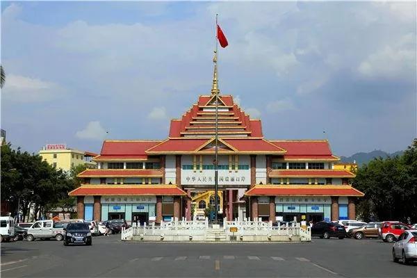 Yunnan saves 4 days to add diagnose case newly 15, zhang Wenhong states vaccination builds protective protective screen