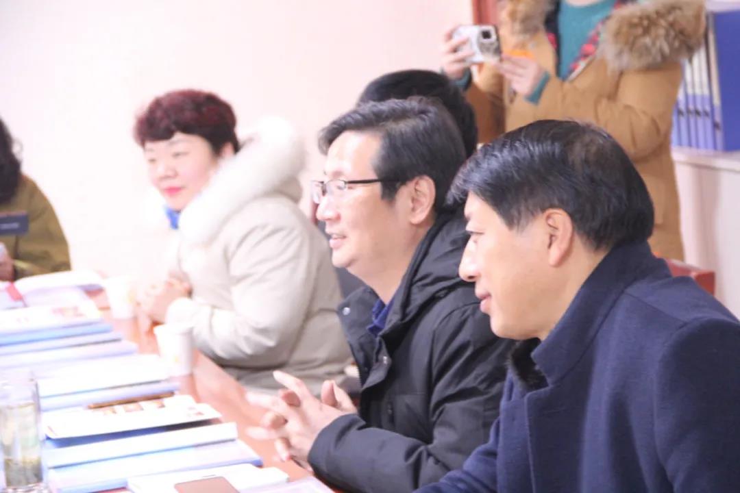 �йع�ί�쵼��������������������һ������