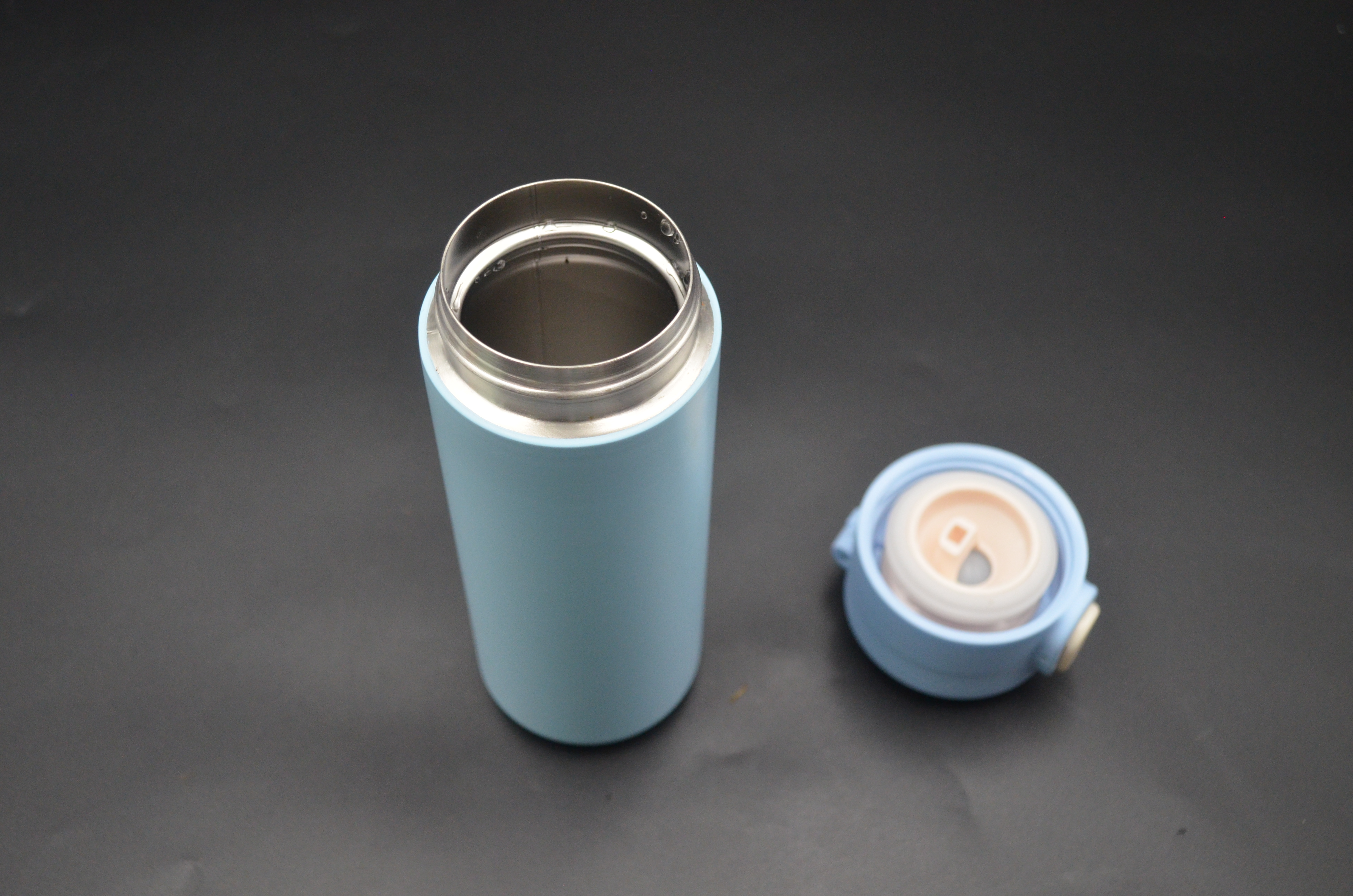 保溫杯不能裝4種飲品，可能有些人一直在犯，看完快叮囑家里人